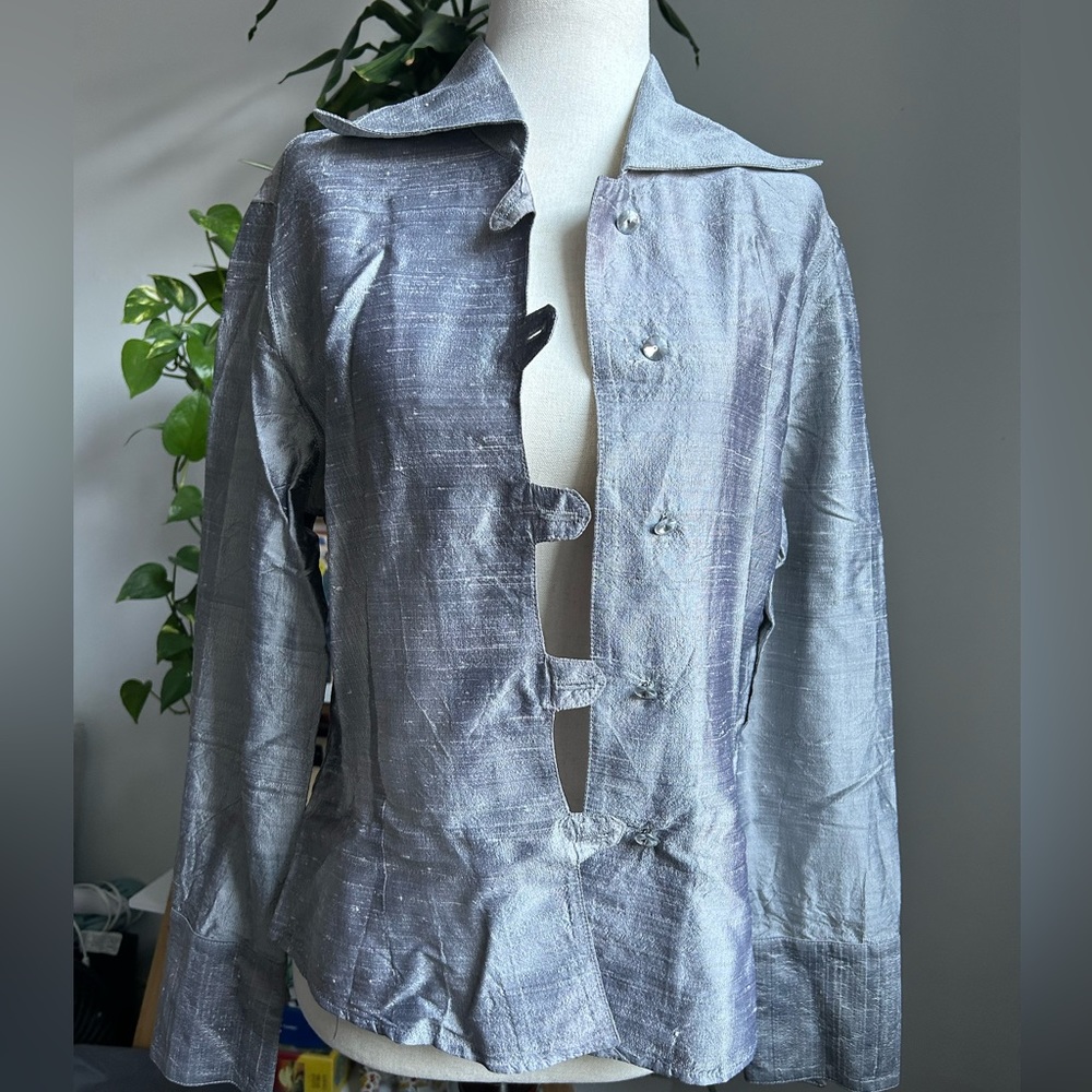 Vintage 100% silk shirt jacket or shaket. Made in USA
